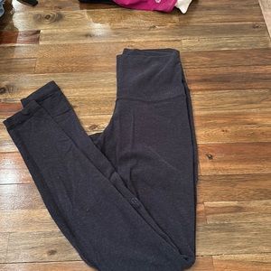 LuluLemon leggings